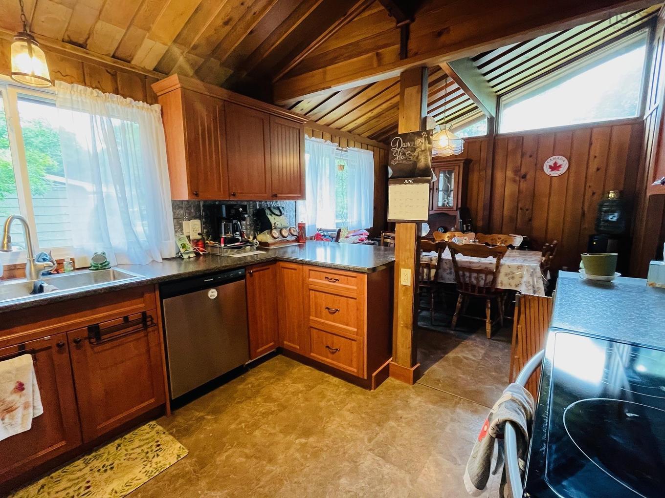 29 Nauss Avenue, Bridgewater, NS