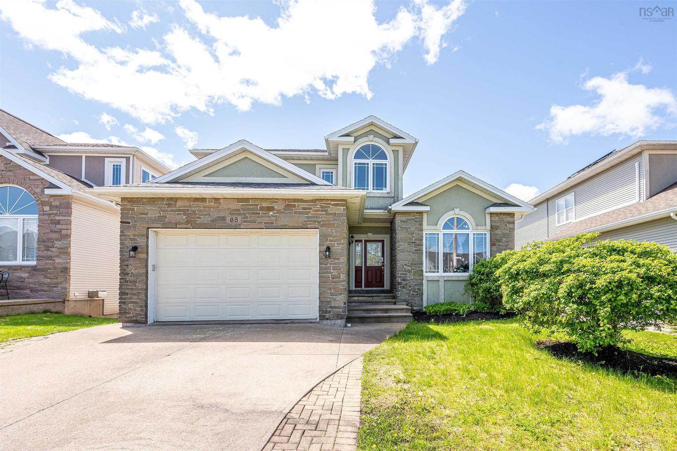 65 Stone Gate Drive, Halifax, NS