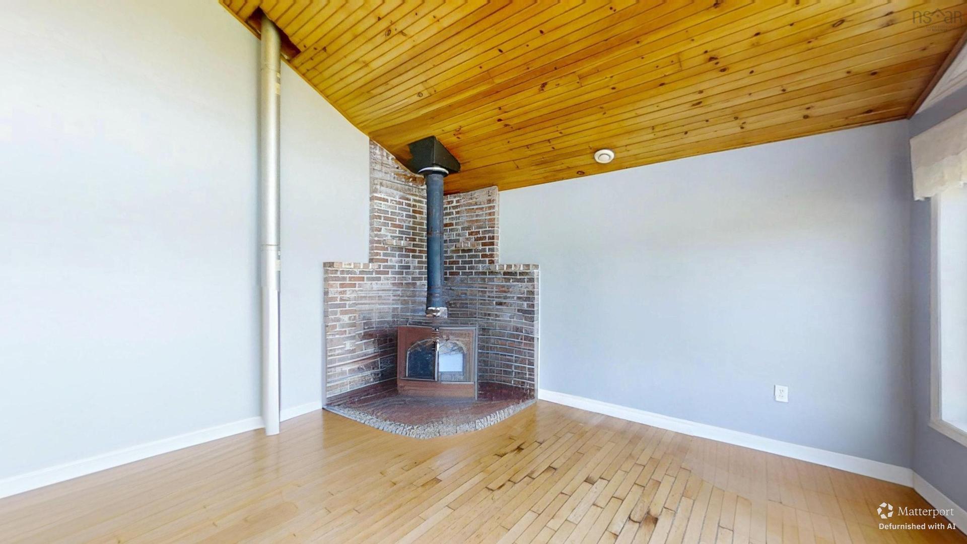 61 Shipyard Road, Cheverie, NS