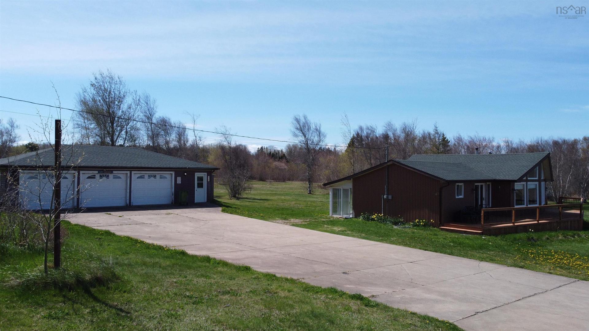 61 Shipyard Road, Cheverie, NS