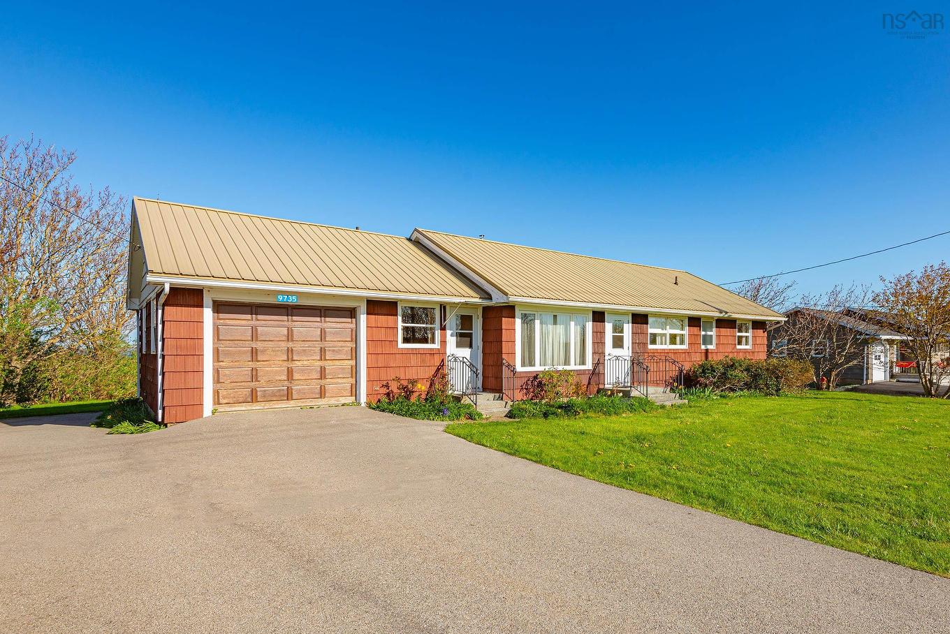 9735 Highway 1, Lower Saulnierville, NS
