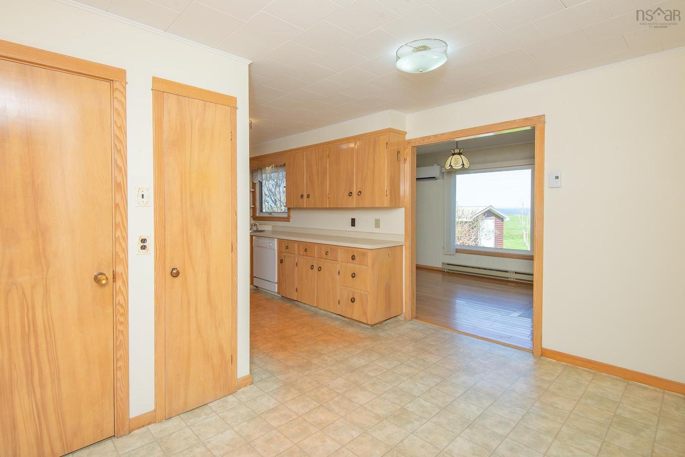 9735 Highway 1, Lower Saulnierville, NS