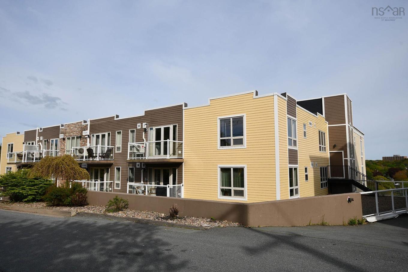 607 200 Crown Drive, Halifax, NS