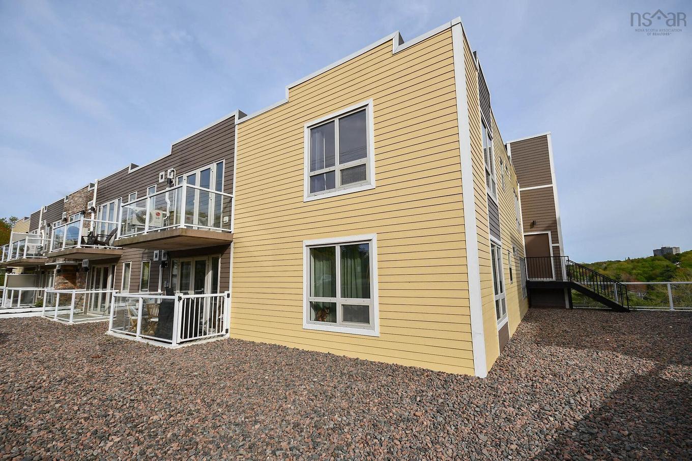 607 200 Crown Drive, Halifax, NS