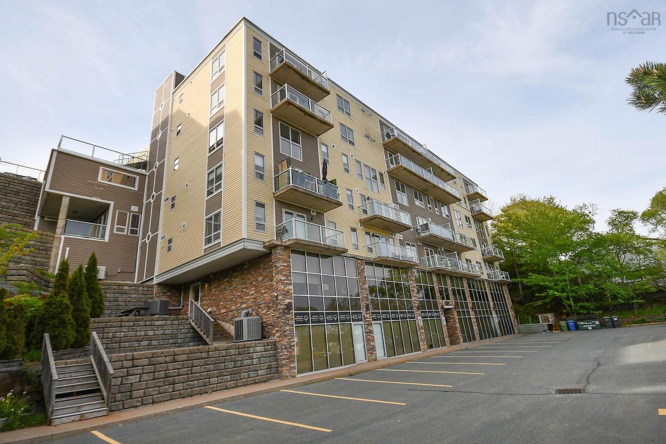 607 200 Crown Drive, Halifax, NS