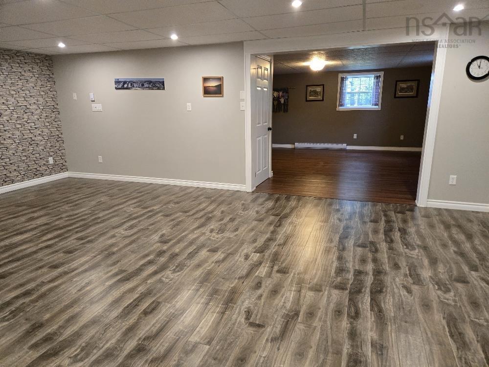 60 Sandy Place, Valley, NS