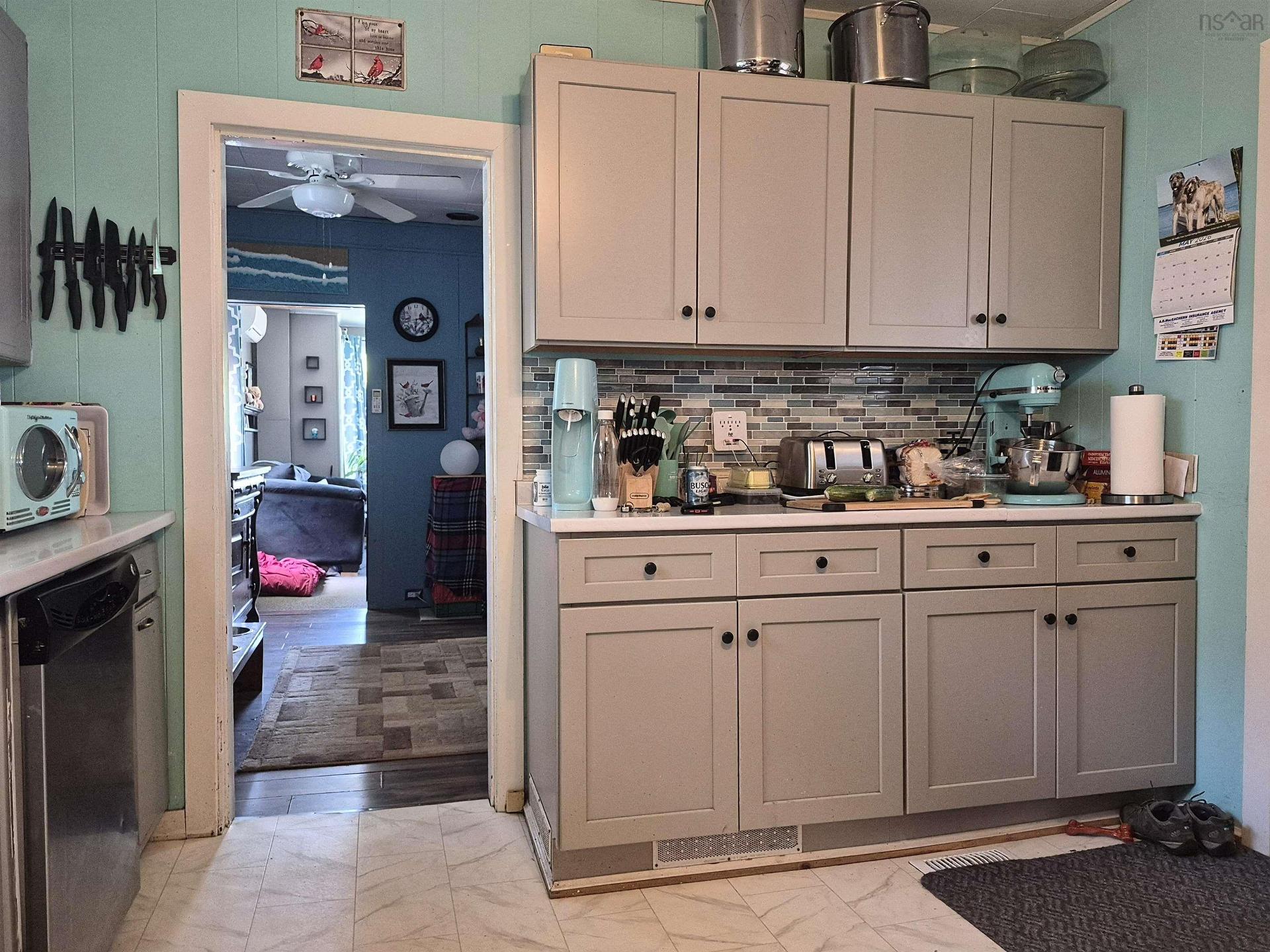 121 Main Street, Springhill, NS