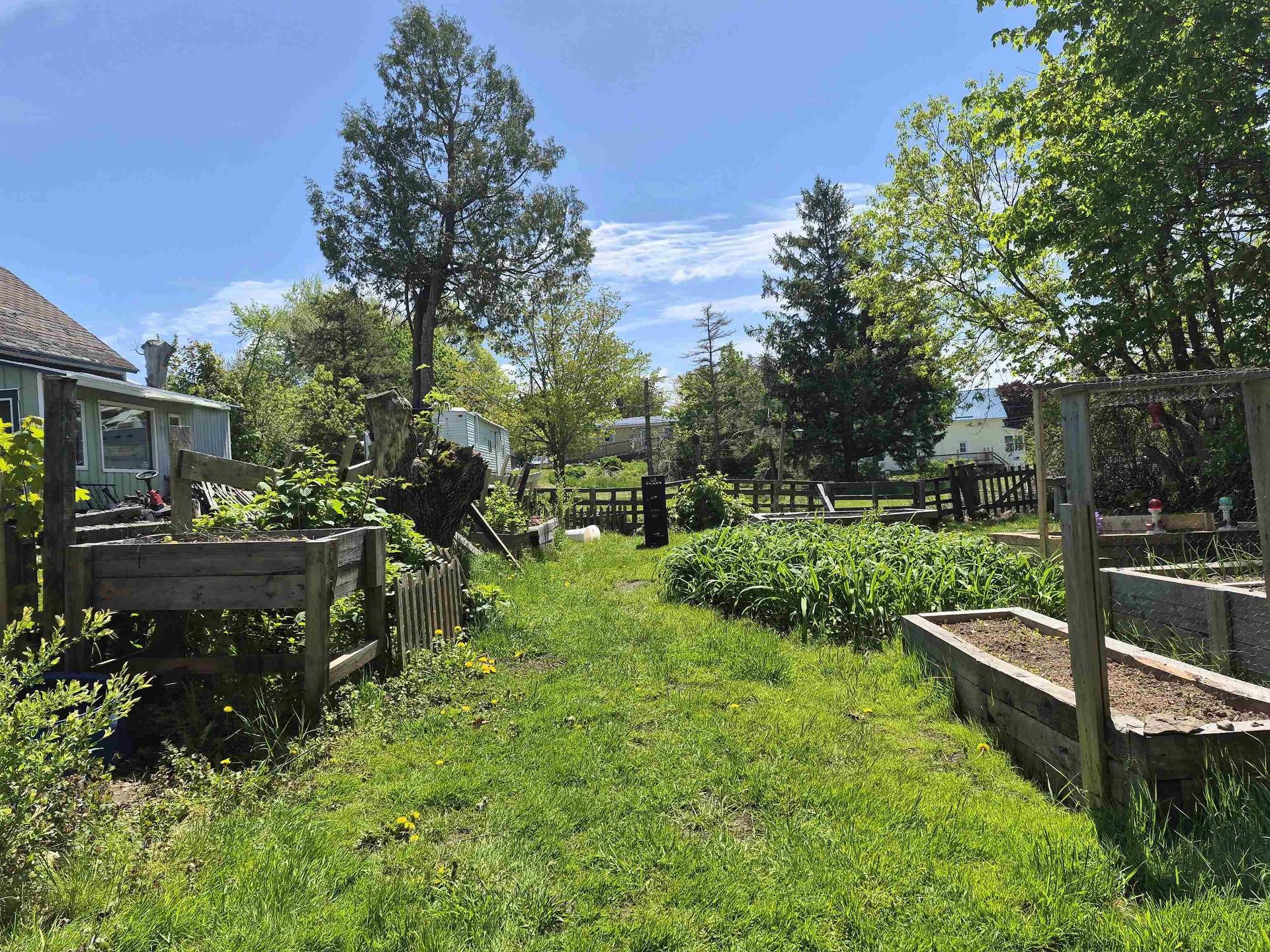 121 Main Street, Springhill, NS
