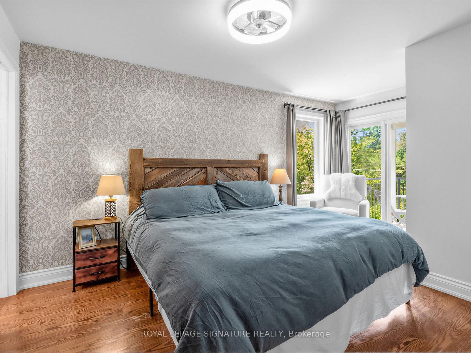 201-72 Aerodrome Crescent, Toronto, ON - Indoor Photo Showing Bedroom