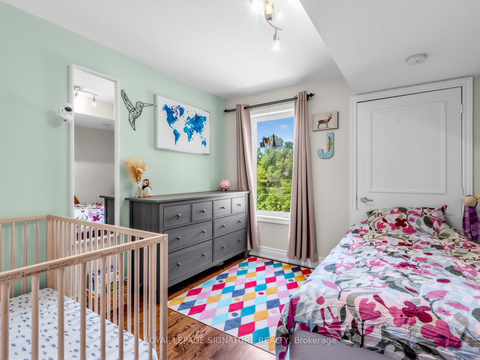 201-72 Aerodrome Crescent, Toronto, ON - Indoor Photo Showing Bedroom