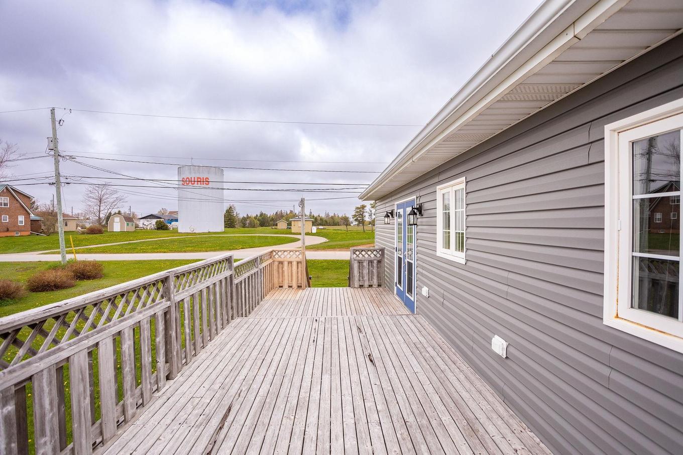 1 Anniversary Avenue, Souris, PE - Outdoor With Exterior