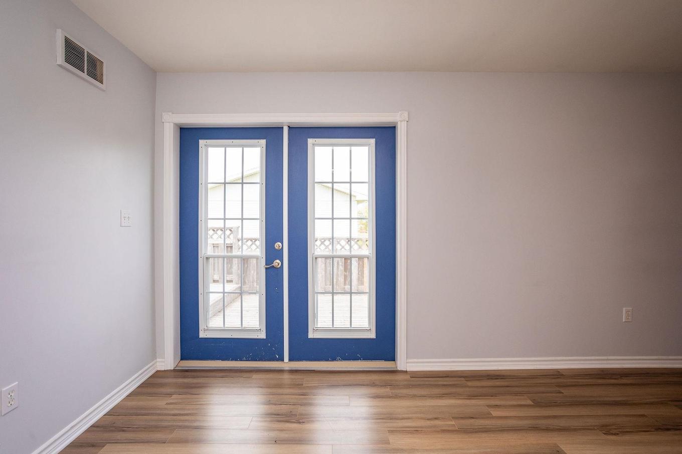 1 Anniversary Avenue, Souris, PE - Indoor Photo Showing Other Room