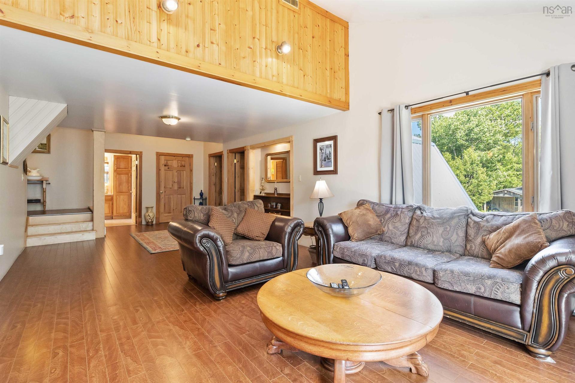 187 Hartz Point Road, Shelburne, NS