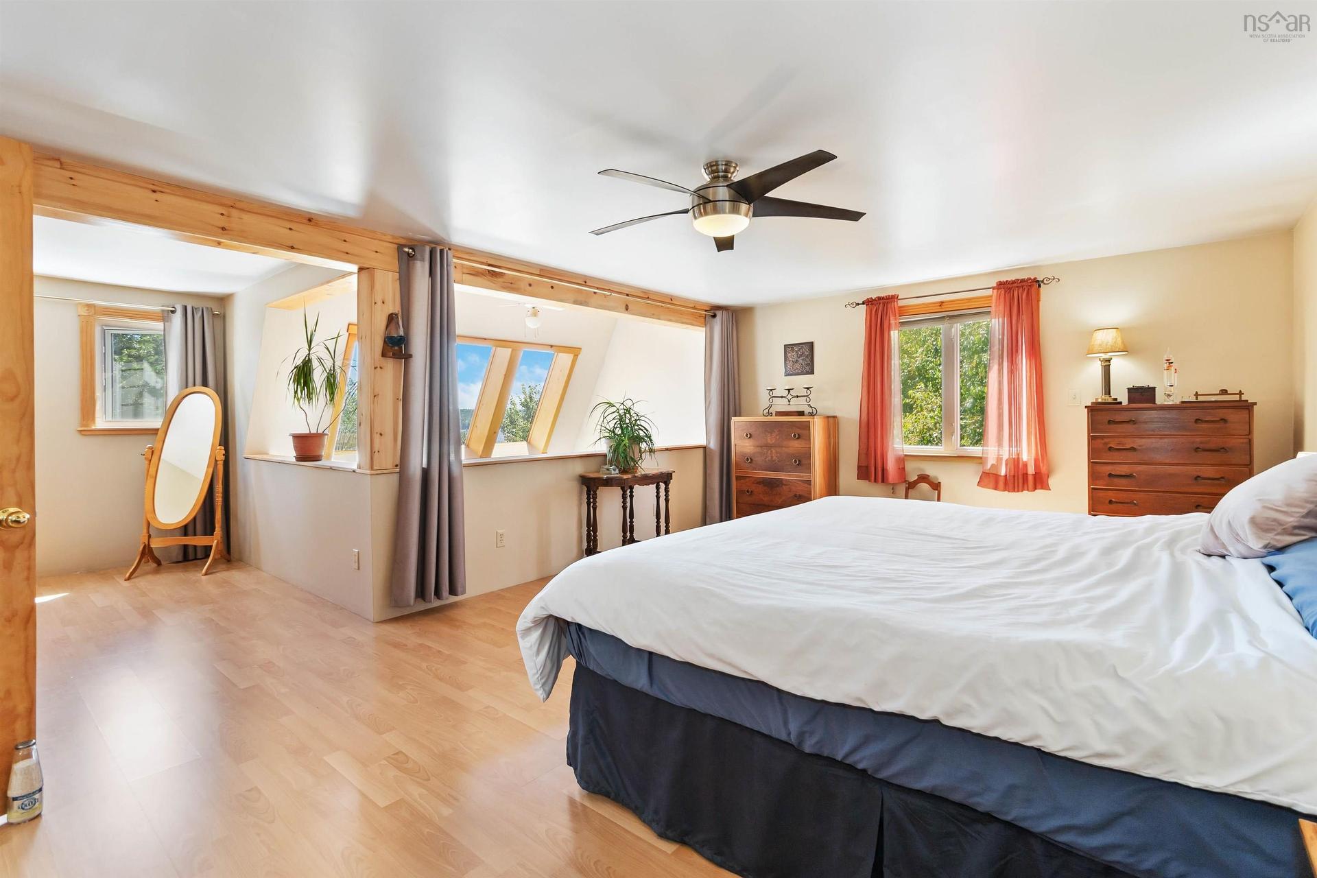 187 Hartz Point Road, Shelburne, NS