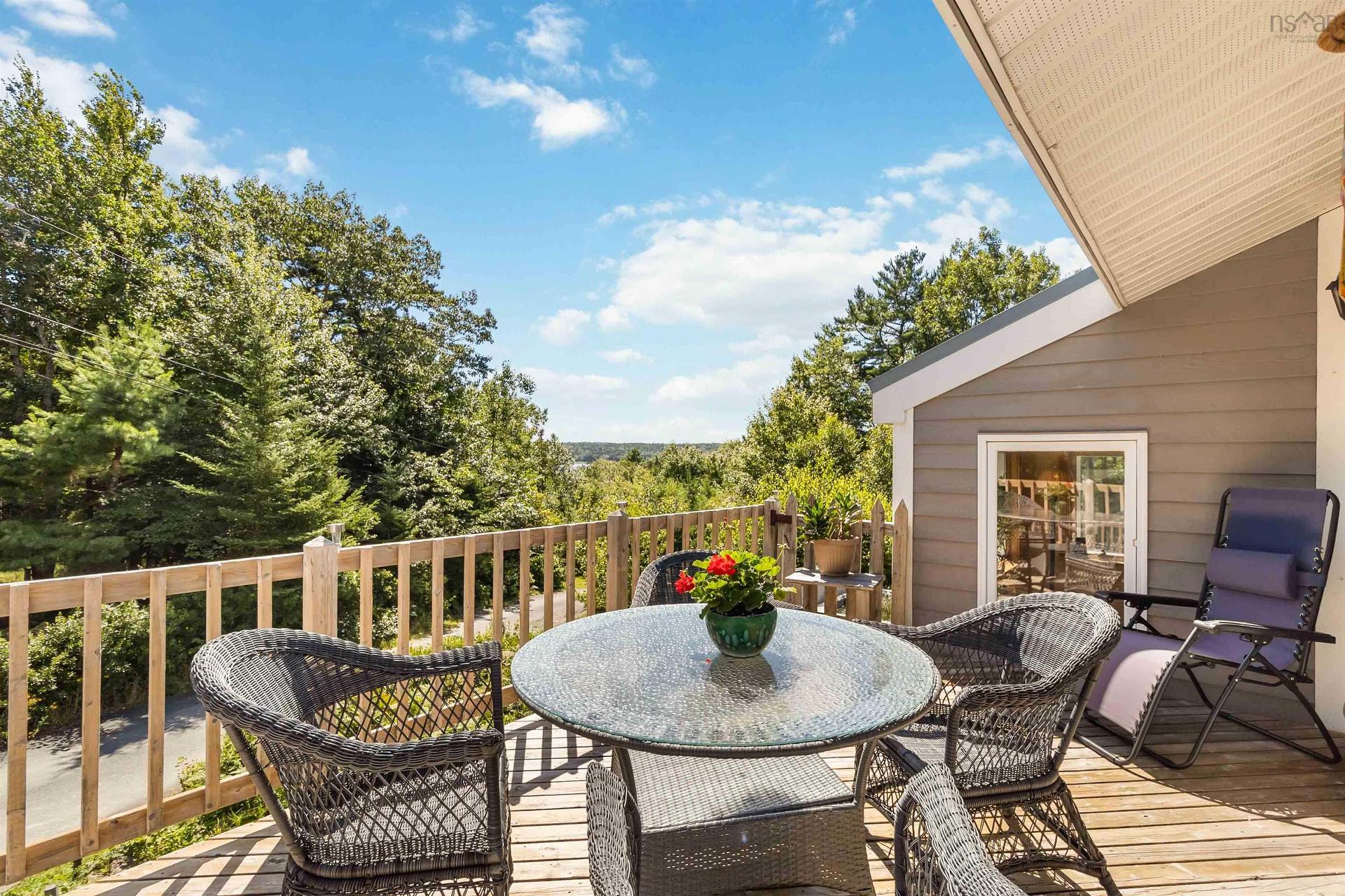 187 Hartz Point Road, Shelburne, NS
