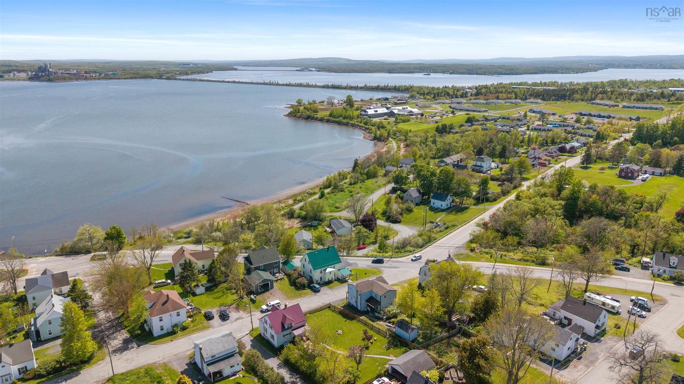 275 High Street, Pictou, NS