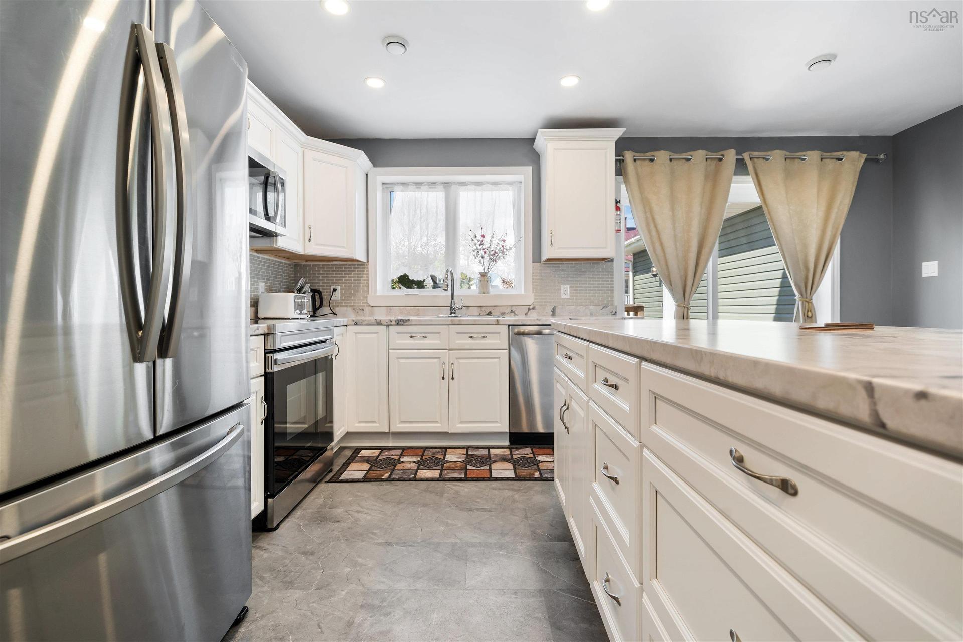 275 High Street, Pictou, NS