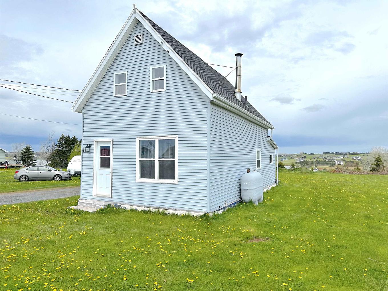 17 Paquet Avenue, Souris, PE