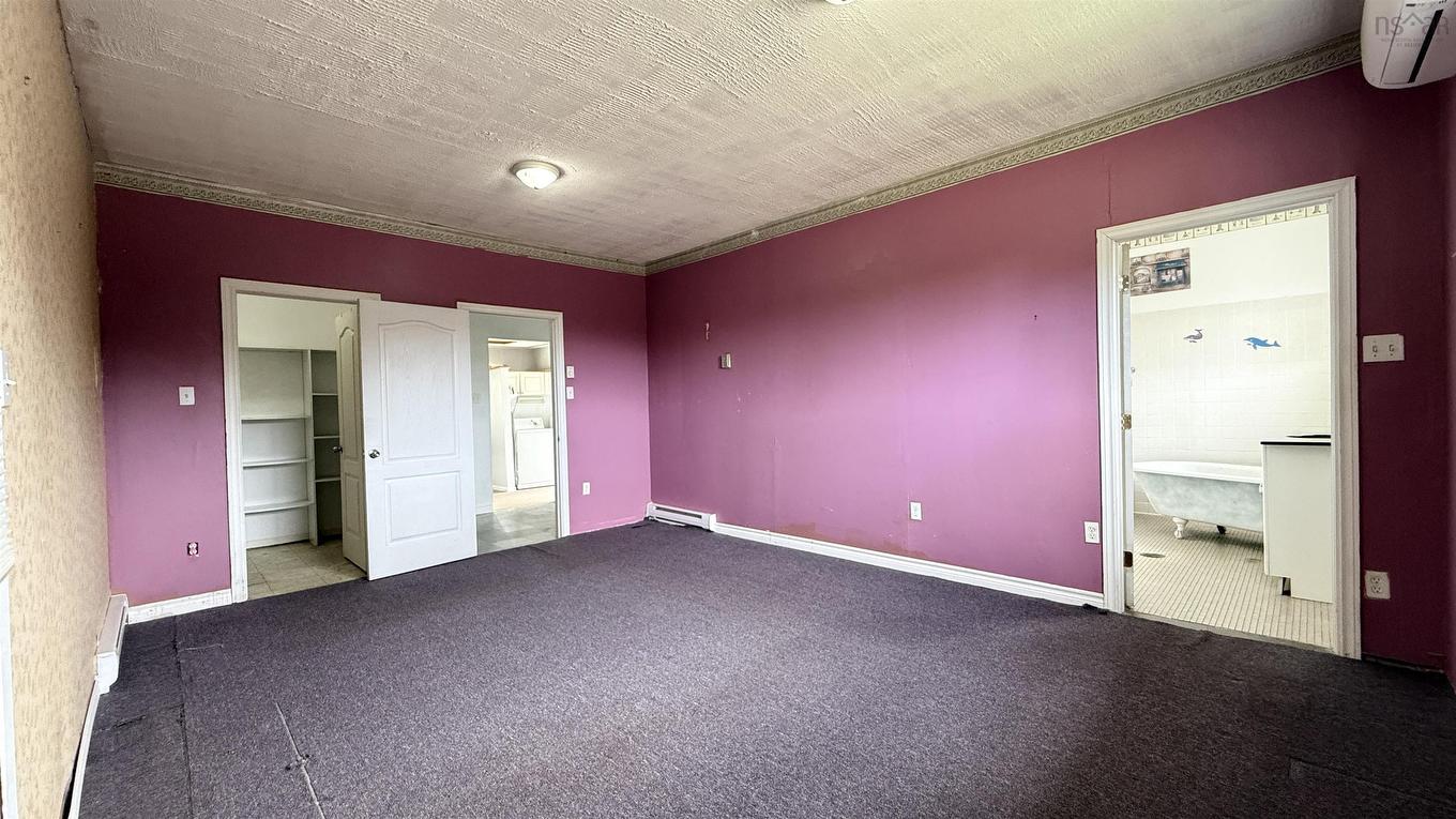 16989 Highway 7, Pleasant Harbour, NS