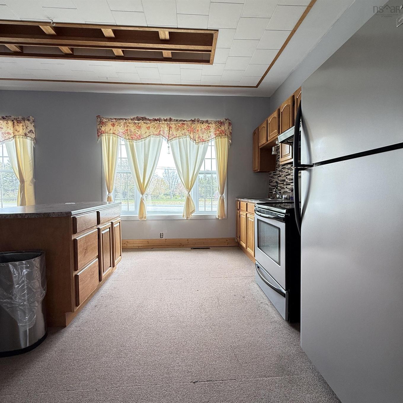 16989 Highway 7, Pleasant Harbour, NS