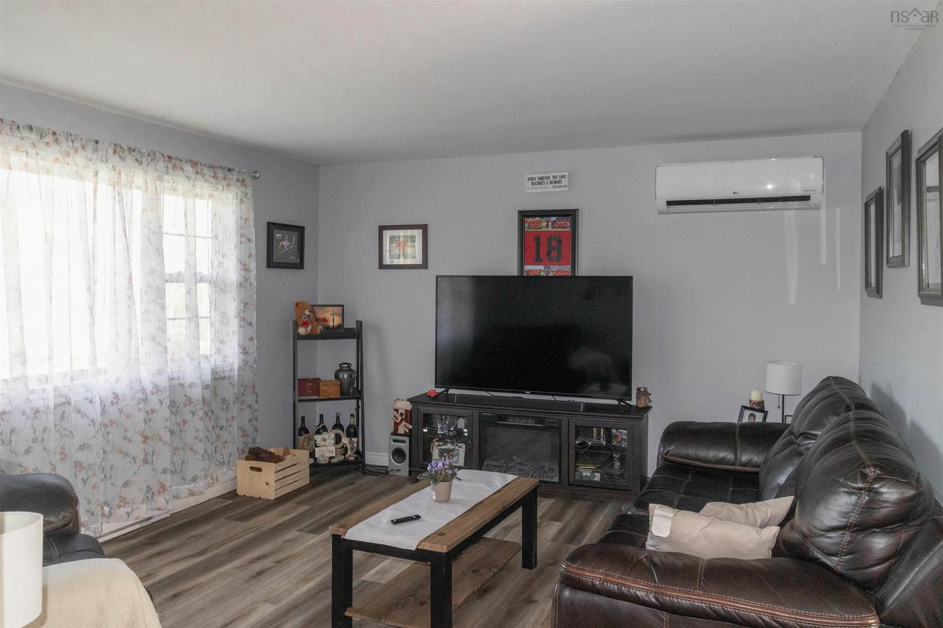 217 Lakecrest Drive, Mount Uniacke, NS