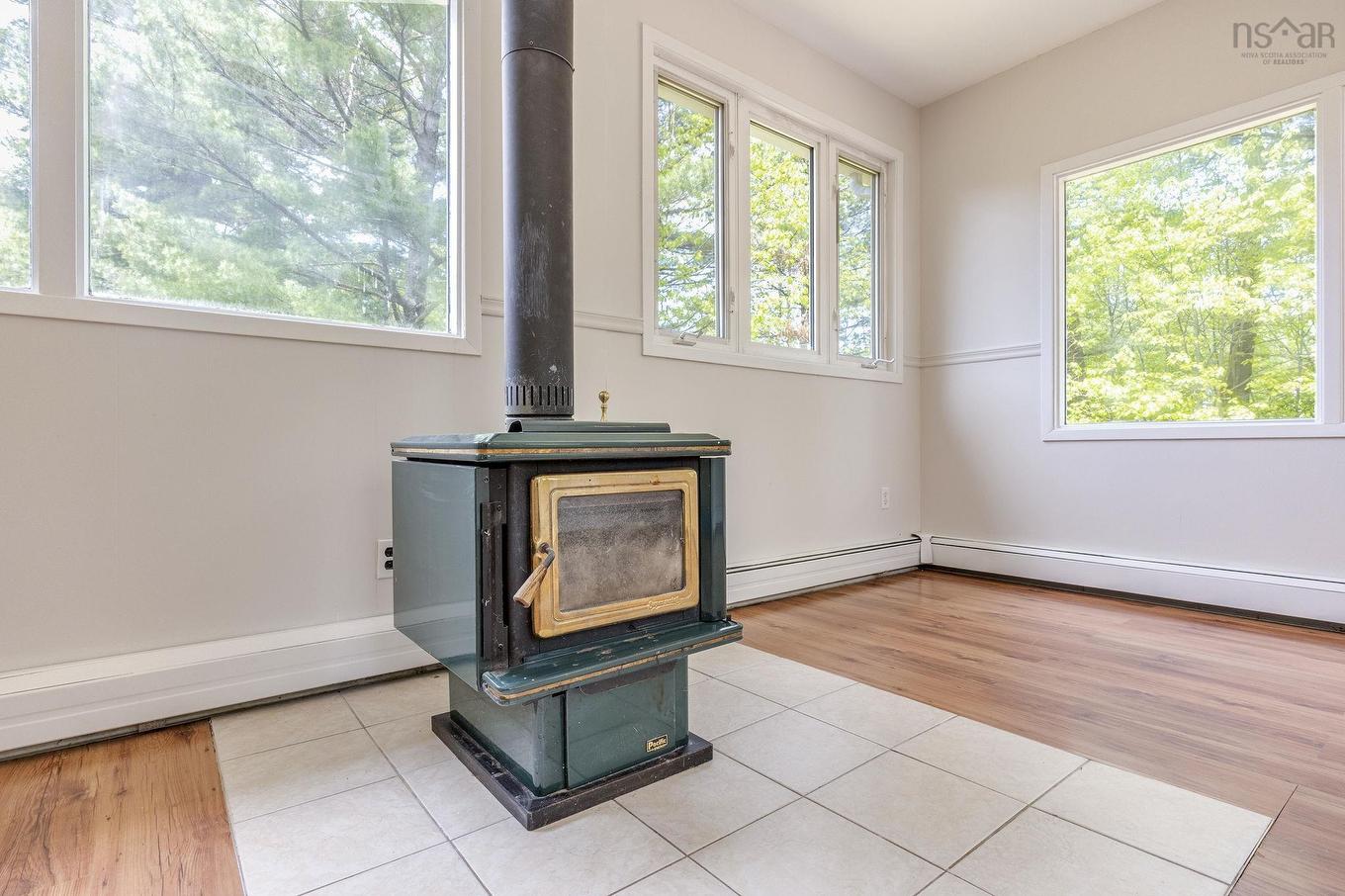 1432 George Street E, Coldbrook, NS