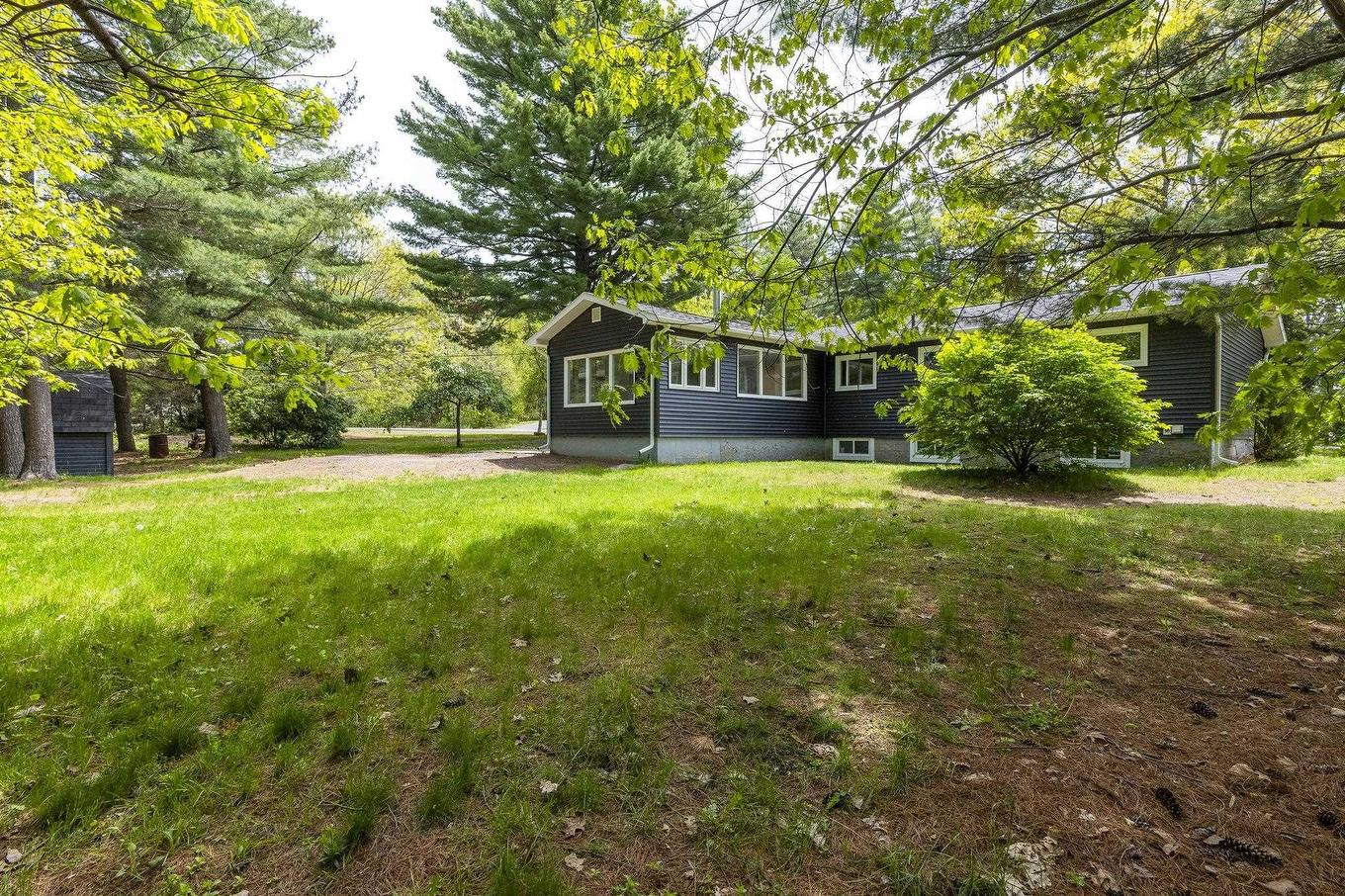 1432 George Street E, Coldbrook, NS