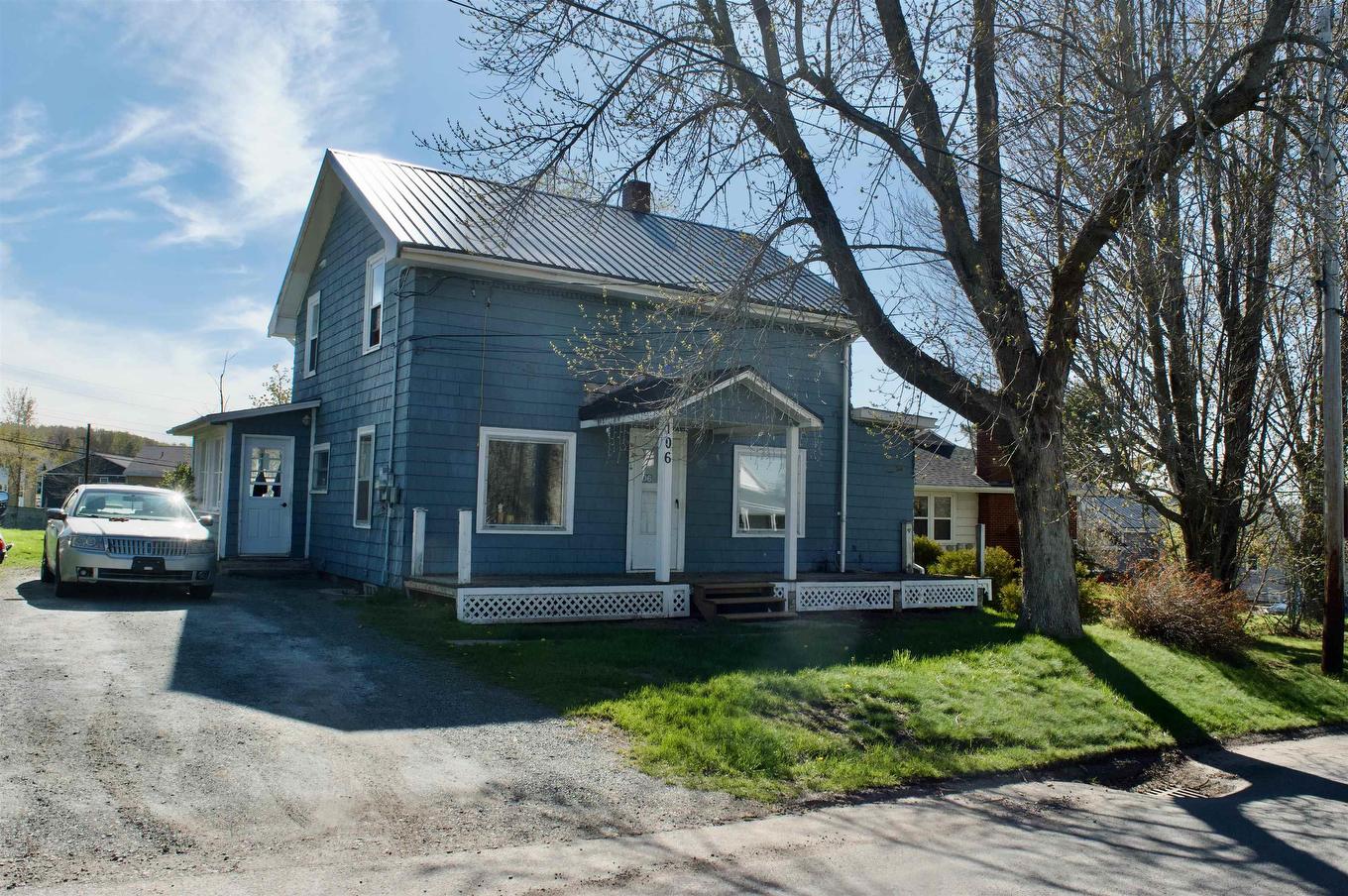 106 Highland Avenue, Wolfville, NS