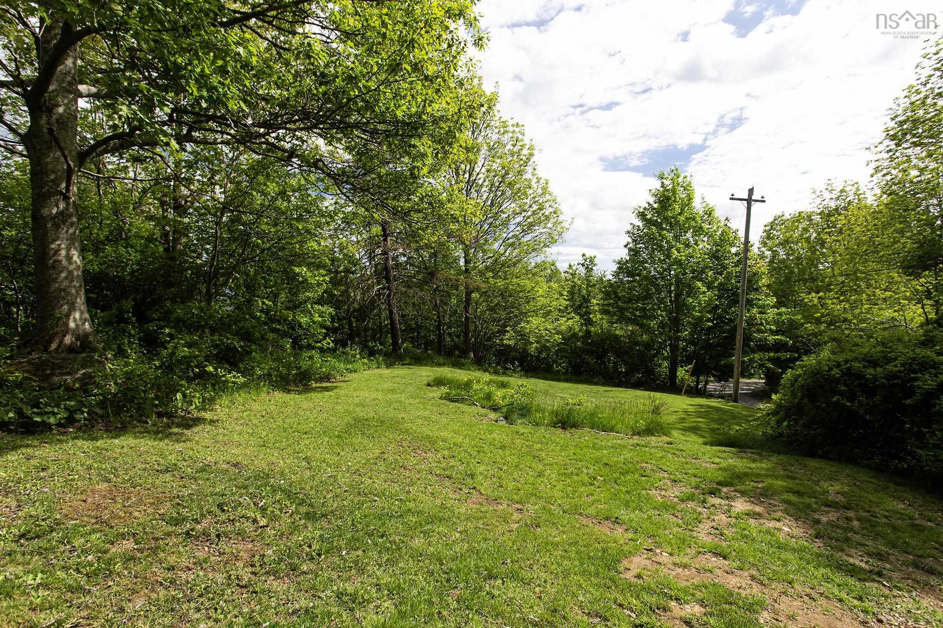 14 Cross Street, Bear River, NS