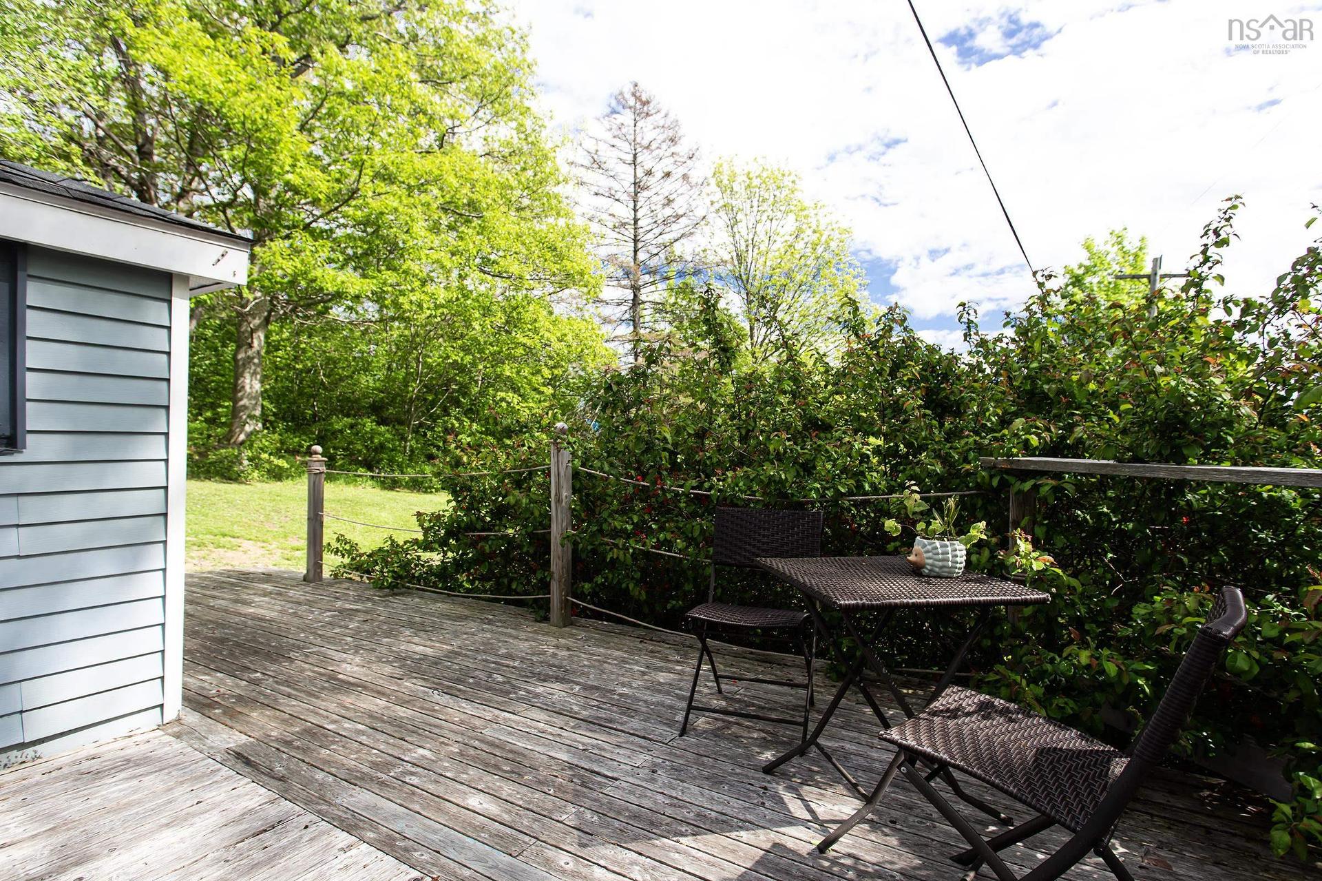 14 Cross Street, Bear River, NS
