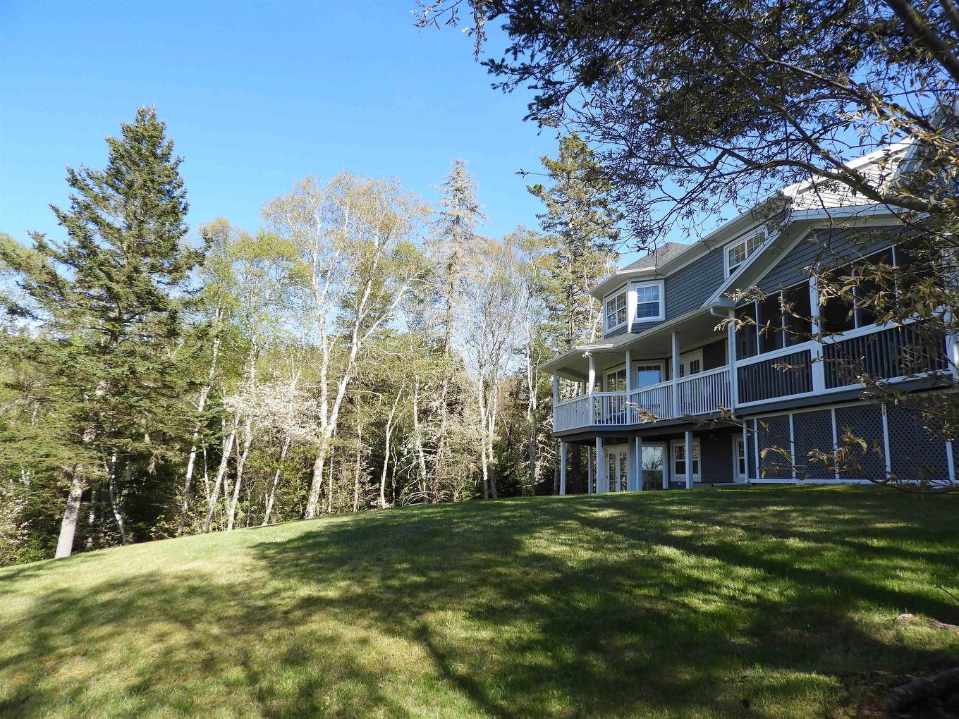 17 Paddys Head Road, Indian Harbour, NS