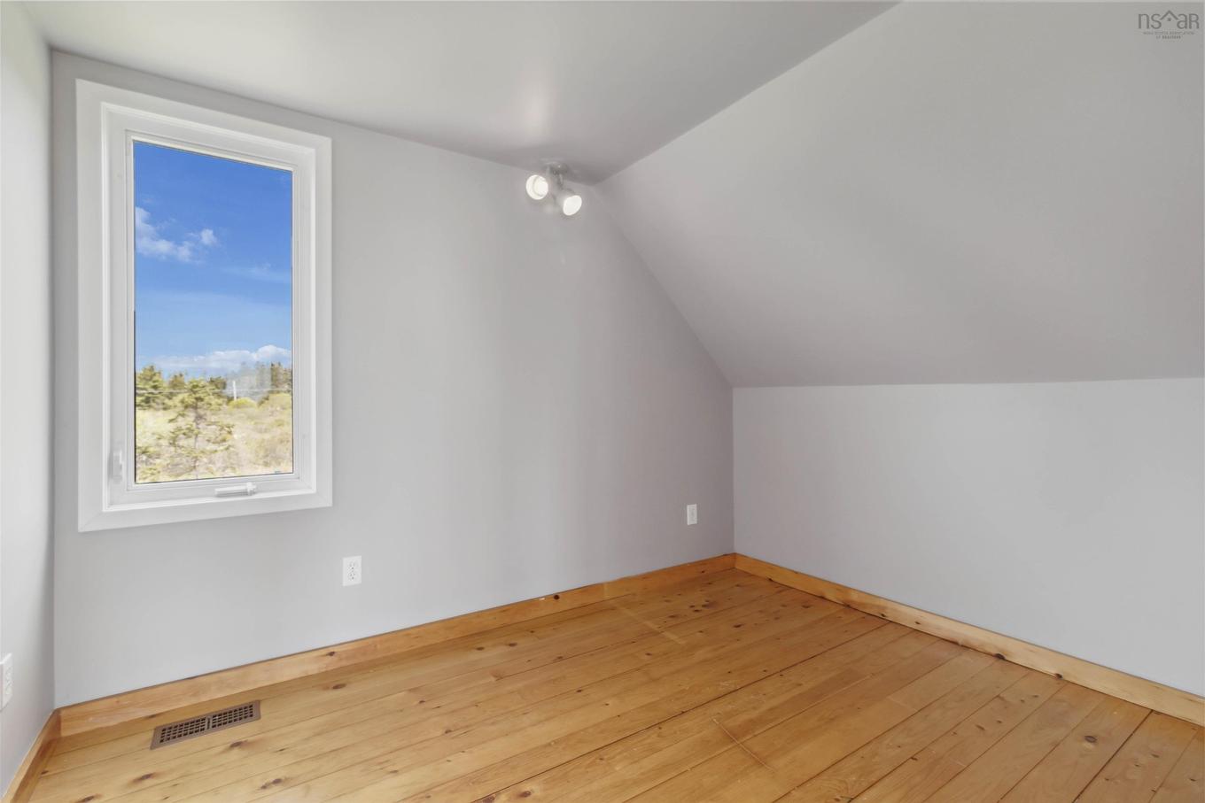 21 West Berlin Wharf Road, West Berlin, NS