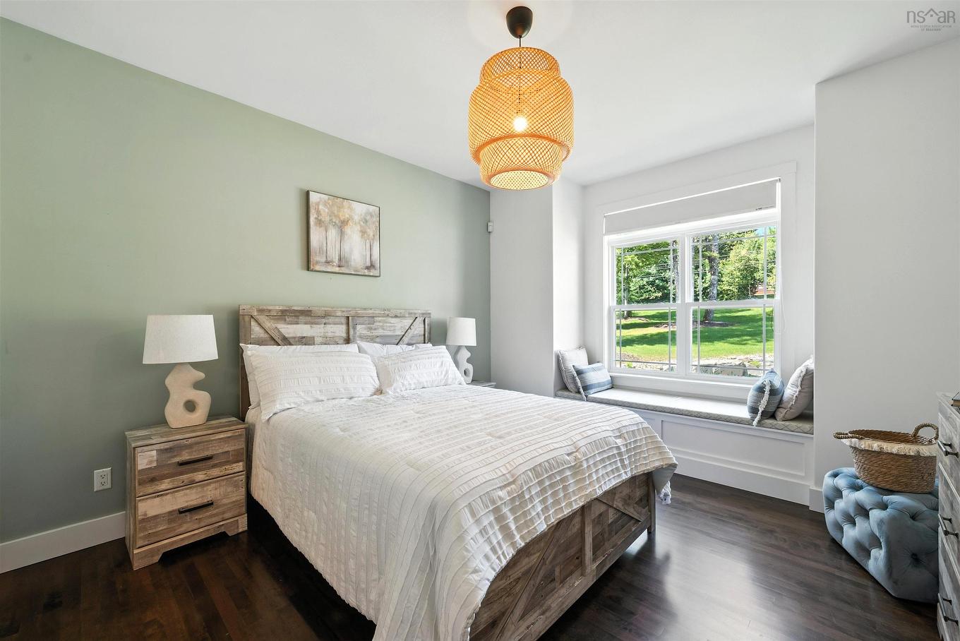 261 Aberdeen Drive, Fall River, NS