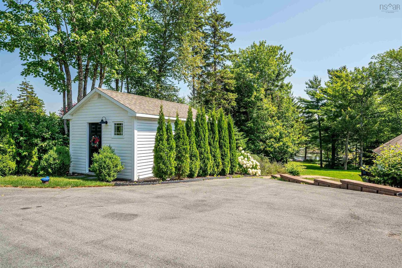 261 Aberdeen Drive, Fall River, NS