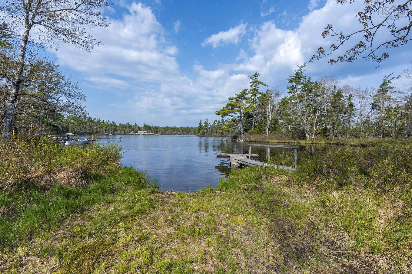 8 Alexander Avenue, Waterloo Lake, NS