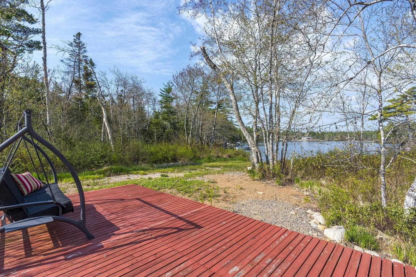 8 Alexander Avenue, Waterloo Lake, NS