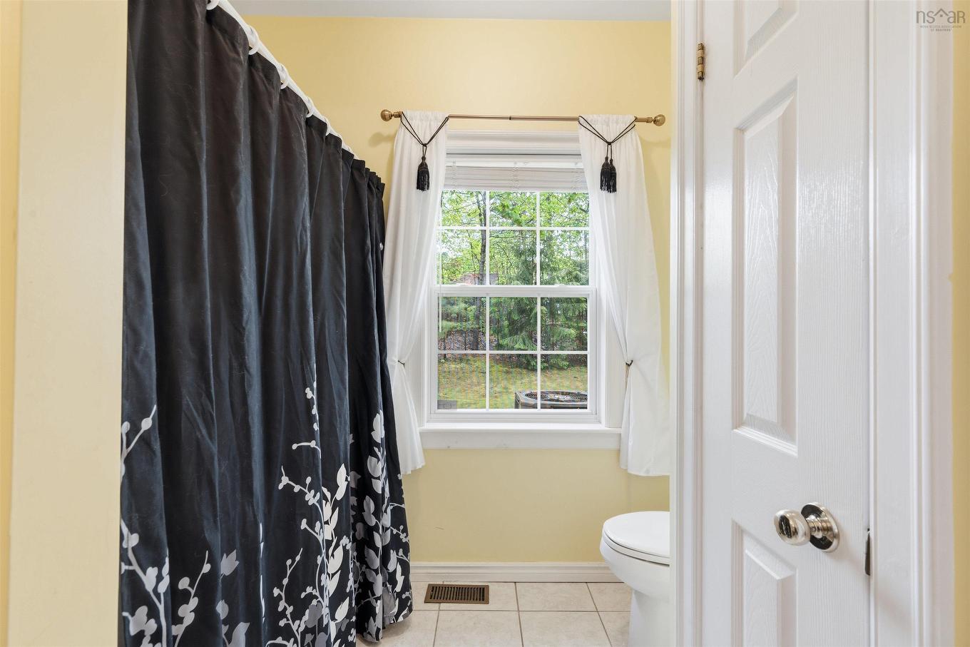 31 Anderson Boulevard, Kentville, NS