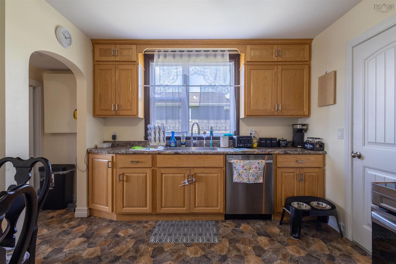 24 Highland Street B1A 2T5 Street, Glace Bay, NS