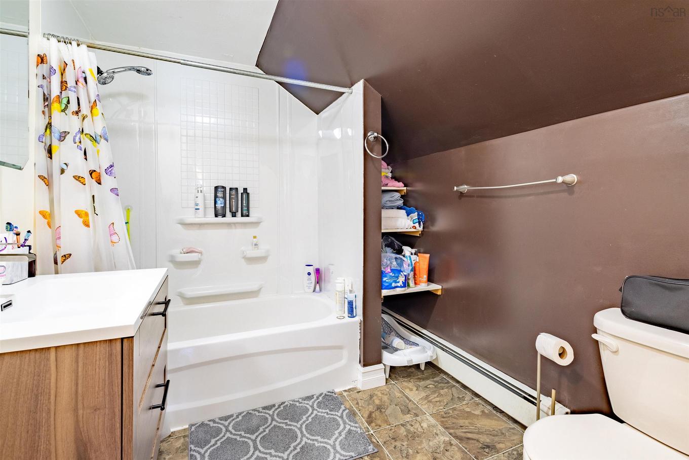 24 Highland Street B1A 2T5 Street, Glace Bay, NS