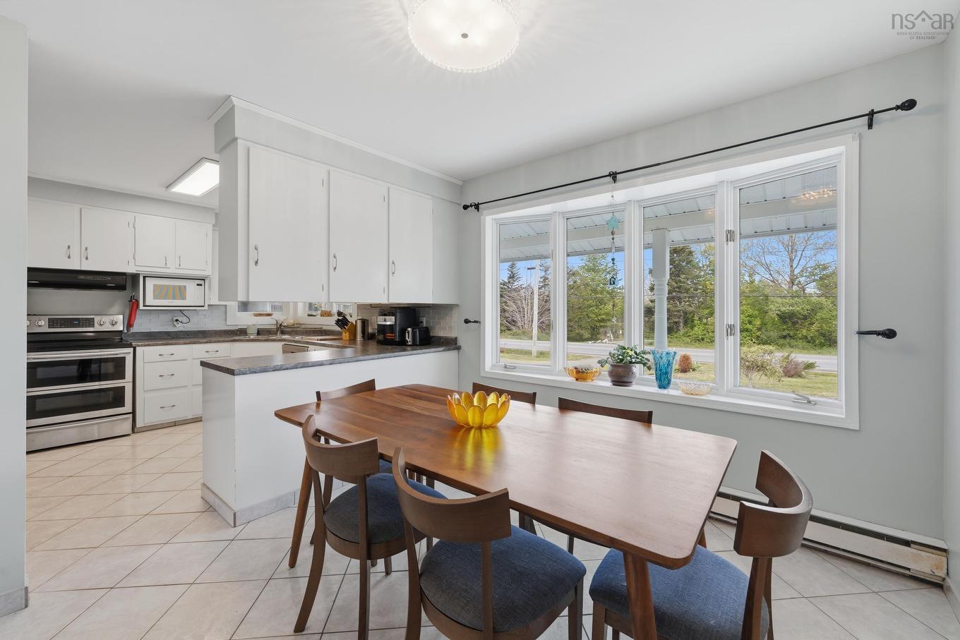 7784 Highway 101, Plympton, NS