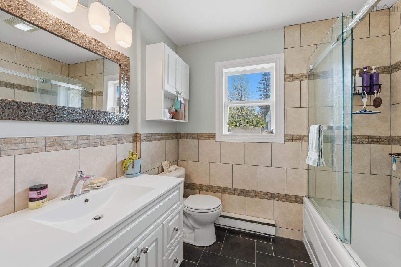 7784 Highway 101, Plympton, NS