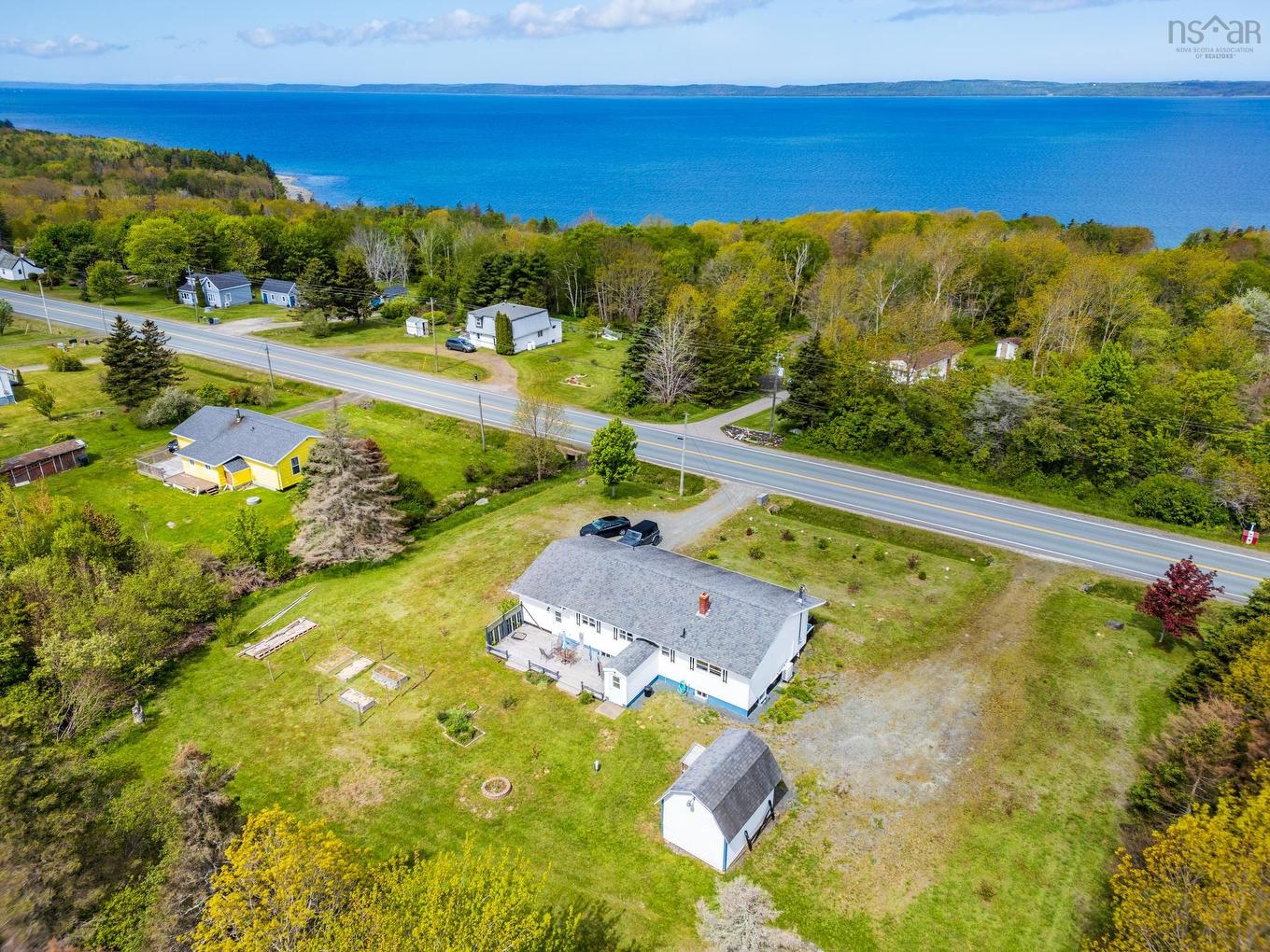 7784 Highway 101, Plympton, NS