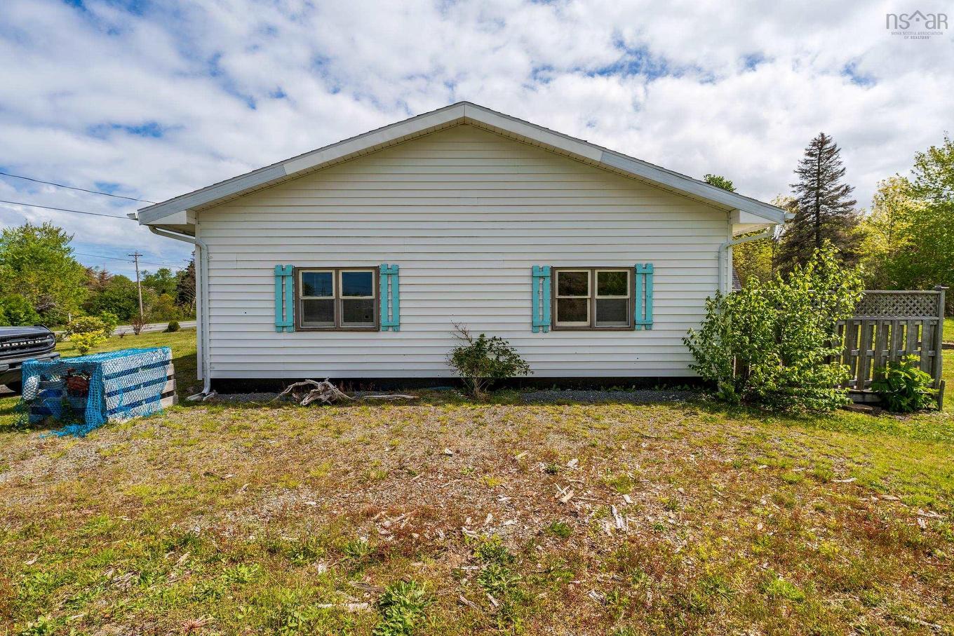 7784 Highway 101, Plympton, NS