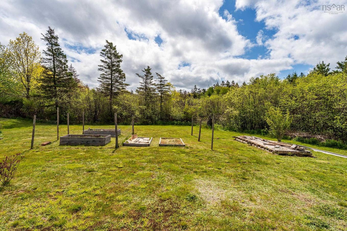 7784 Highway 101, Plympton, NS
