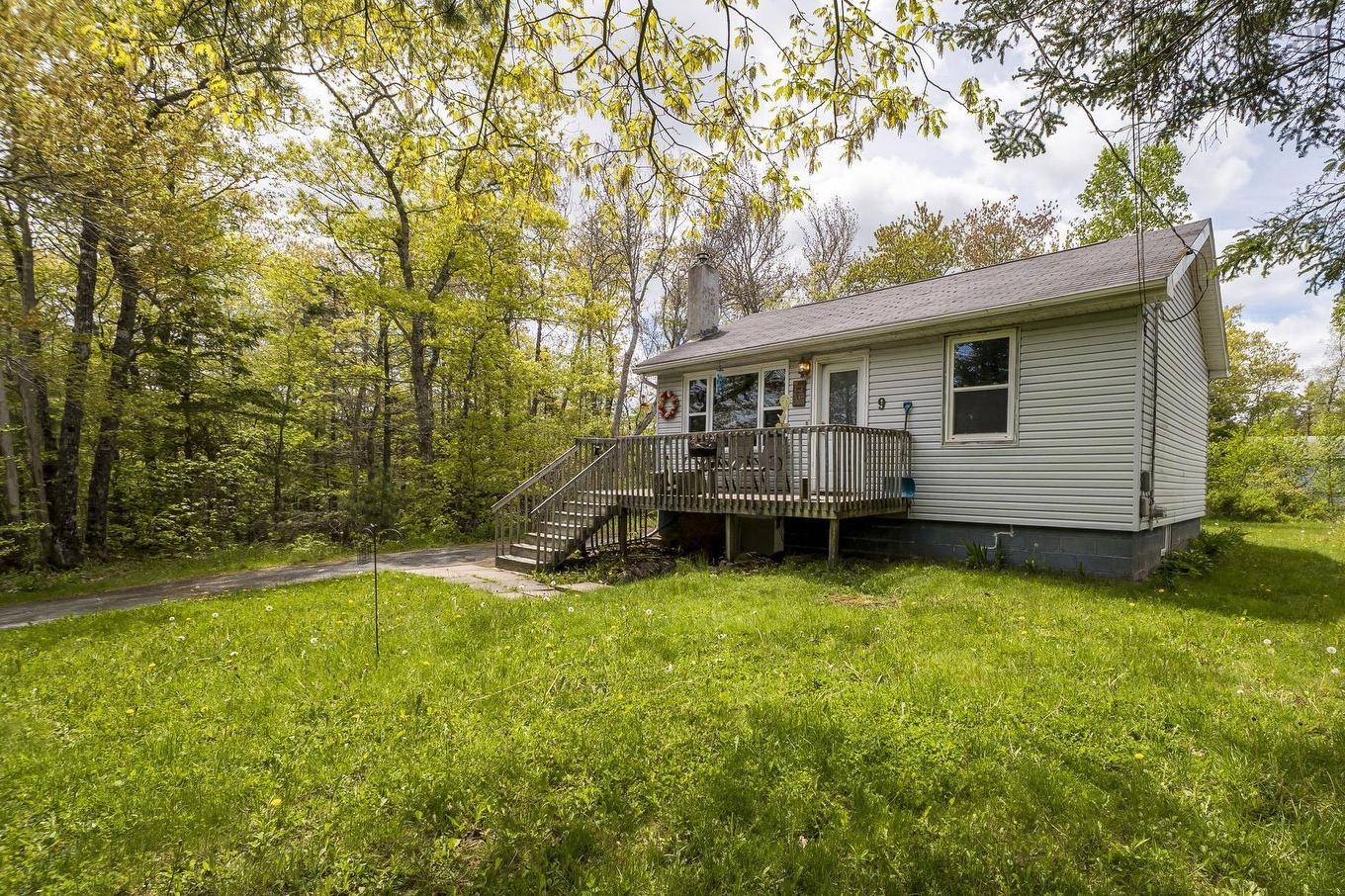 9 Sunset Lane, Hubley, NS