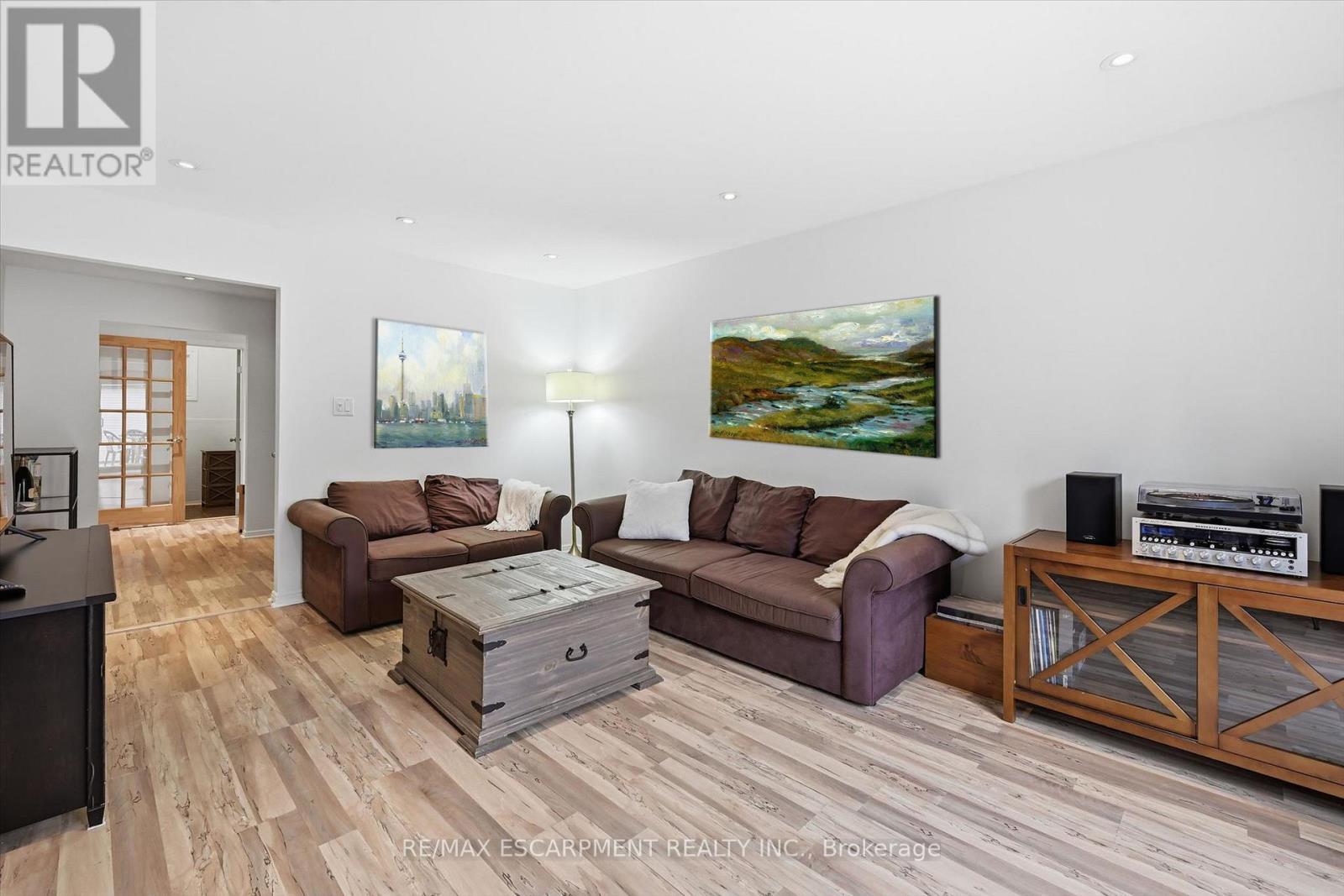712 Auburn Crescent, Burlington, ON