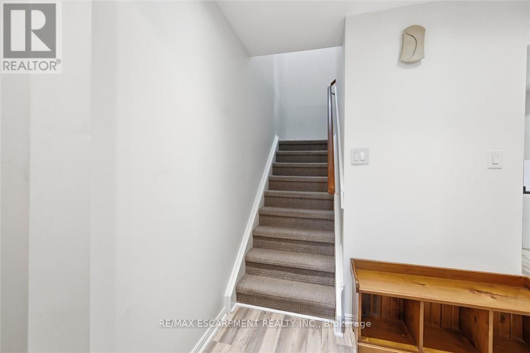 712 Auburn Crescent, Burlington, ON