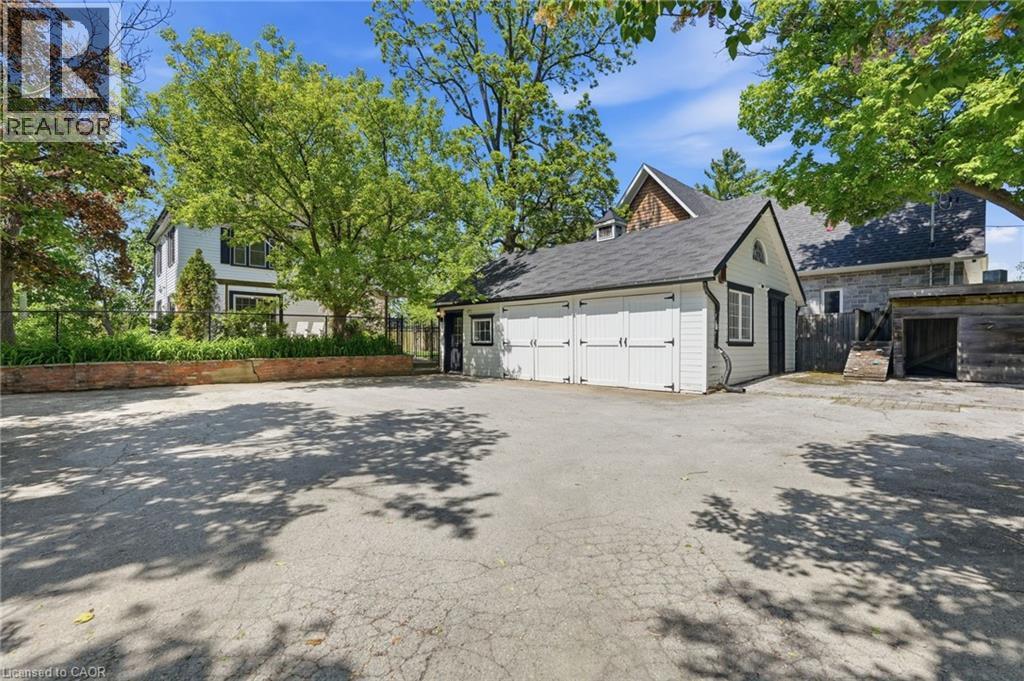 6123 Guelph Line, Burlington, ON - Outdoor