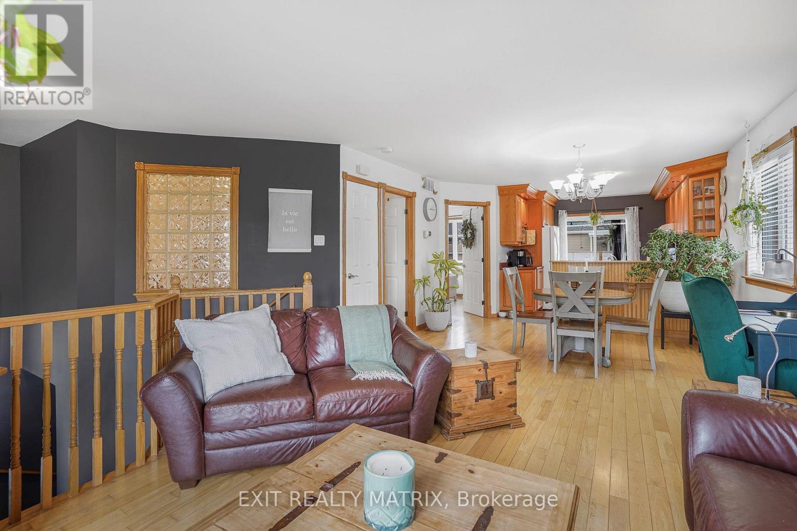 90 Richard Street, Alfred And Plantagenet, ON
