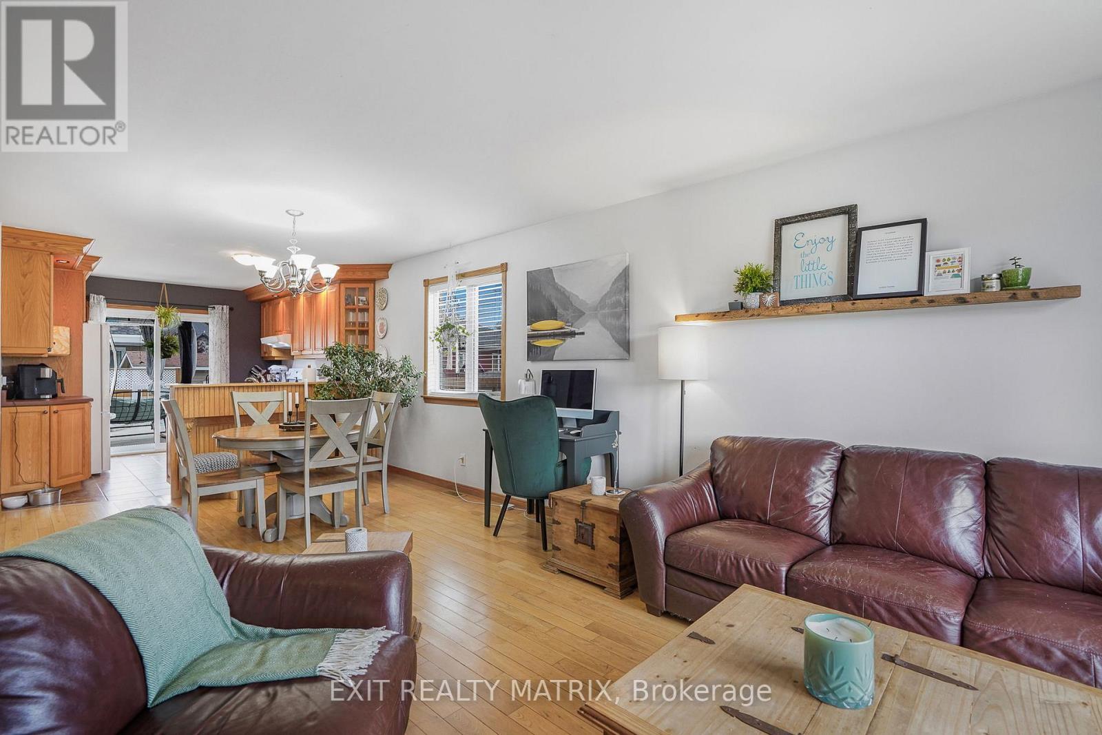 90 Richard Street, Alfred And Plantagenet, ON